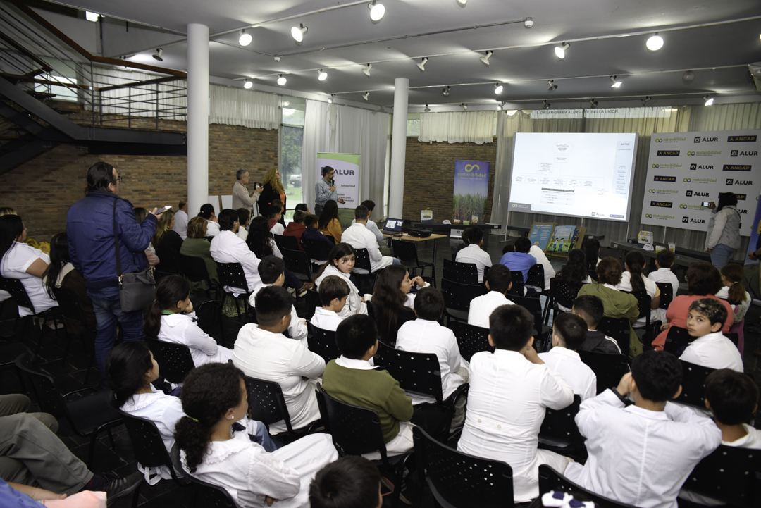 ALUR y Campo Limpio realizaron cierre de talleres escolares "Así cuidamos Bella Unión"